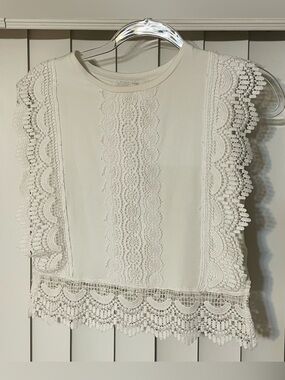 Go Fashion, London- Lace Trim Sleeveless Top - White - S